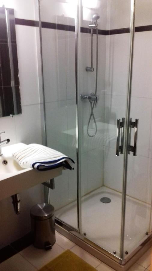 Le Vitrail Chambre Equipee Sans Service Repas Yvetot-Bocage Exterior photo