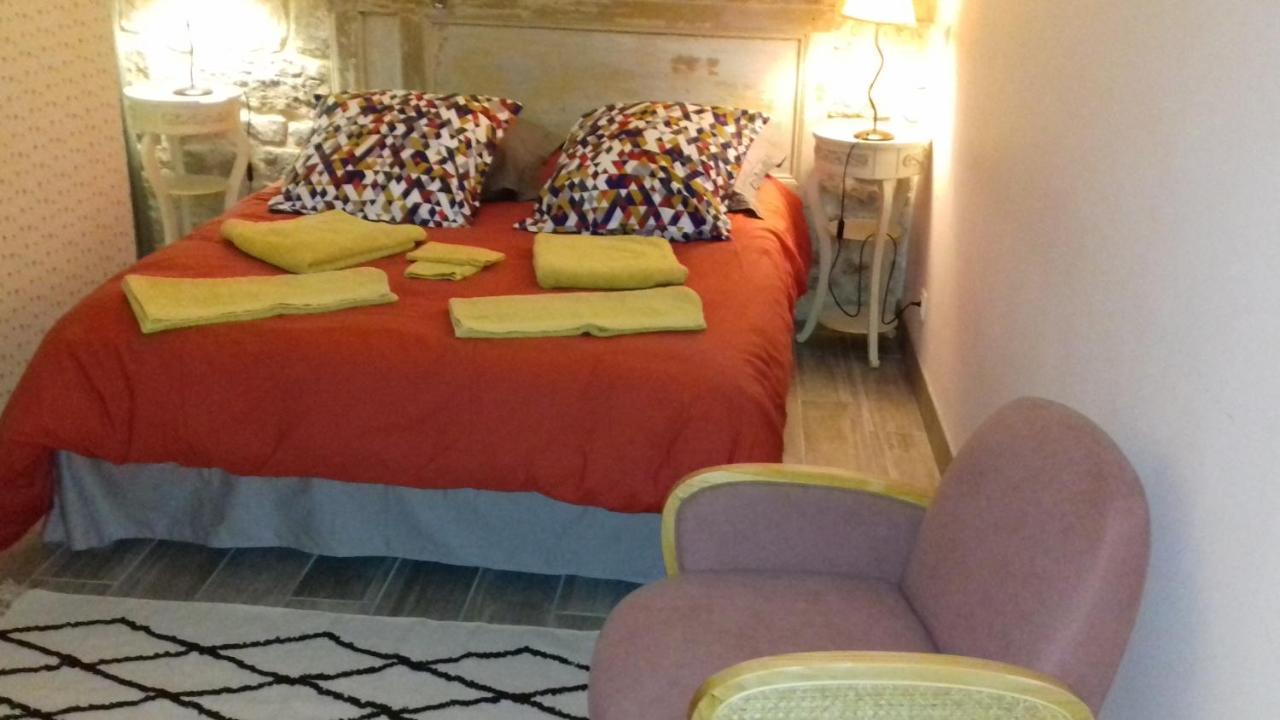 Le Vitrail Chambre Equipee Sans Service Repas Yvetot-Bocage Exterior photo